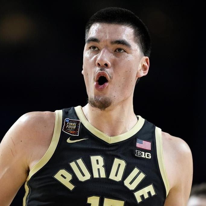 Toronto's Zach Edey eyes top 20 pick as Raptors continue rebuild in NBA draft